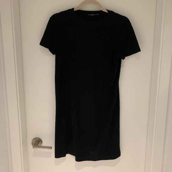 Zara Ribbed Velvet T Shirt Dress - Picture 1 of 3